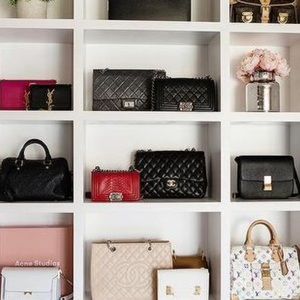 Meet your Posher, Maya